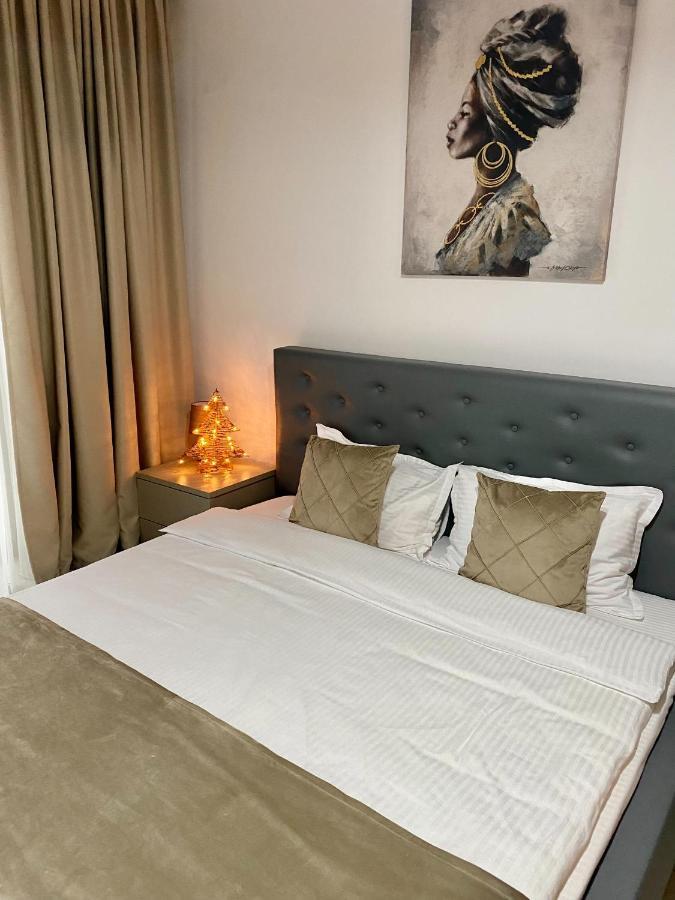 De Silva Studio Adia 4 Mamaia Exterior foto
